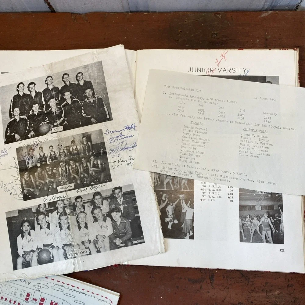 1954 YOKOHAMA YO-HI American High‎ School Yearbook Yokohama, JAPAN Vol II